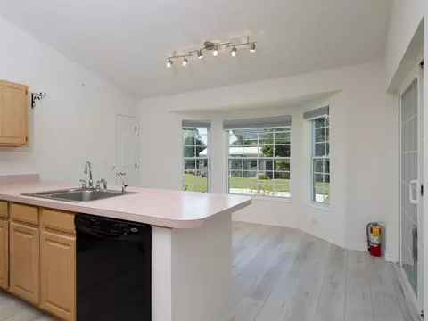 Kitchen - 4698 NW 110th Ave, Ocala, FL 34482 photo 2 of 2