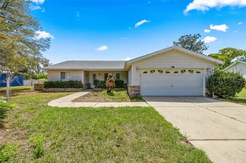 5900 SW 111th Place Rd, Ocala, FL 34476