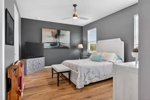 Bedroom - 9996 SW 88th Loop, Ocala, FL 34481 photo 1 of 2