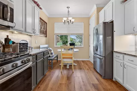 Kitchen - 9996 SW 88th Loop, Ocala, FL 34481 photo 3 of 3