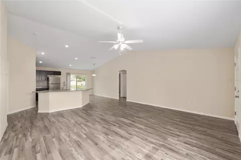 Living - 22 Juniper Loop Cir, Ocala, FL 34480 photo 5 of 10