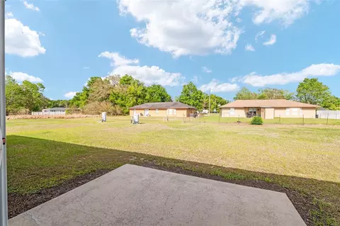 Exterior - 22 Juniper Loop Cir, Ocala, FL 34480 photo 8 of 11