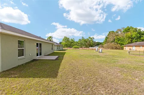 Exterior - 22 Juniper Loop Cir, Ocala, FL 34480 photo 10 of 11