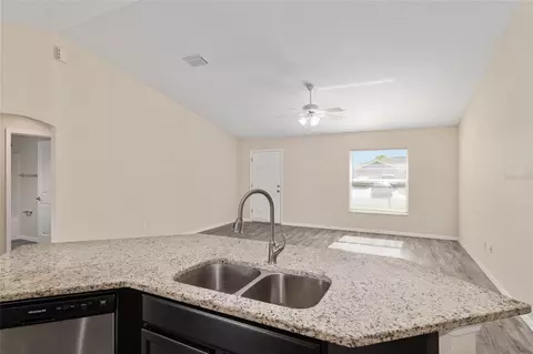 Living - 22 Juniper Loop Cir, Ocala, FL 34480 photo 8 of 10