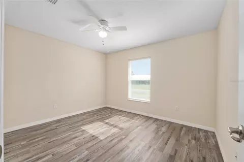 Bedroom - 22 Juniper Loop Cir, Ocala, FL 34480 photo 5 of 6