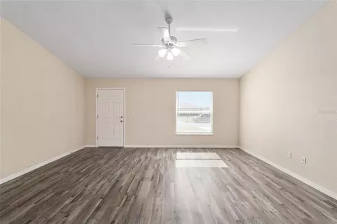 Living - 22 Juniper Loop Cir, Ocala, FL 34480 photo 3 of 10