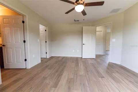 Bedroom - 28 Walnut Run, Ocala, FL 34480 photo 3 of 10