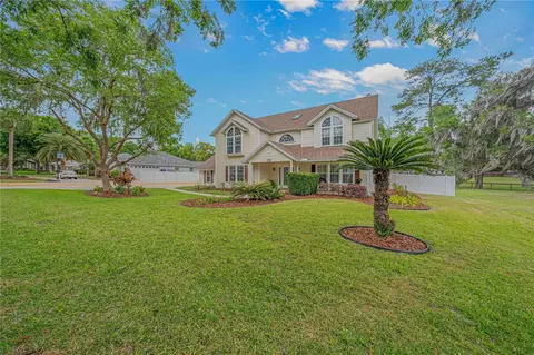 Exterior - 1623 SE 29th Ter, Ocala, FL 34471 photo 13 of 17