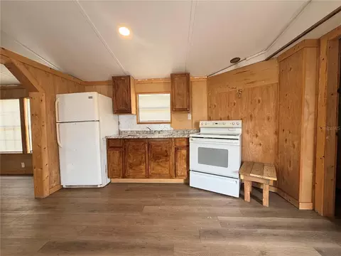 Kitchen - 12451 NE 20th St, Williston, FL 32696 photo 2 of 2