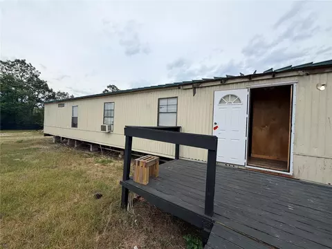 Exterior - 12451 NE 20th St, Williston, FL 32696 photo 8 of 9