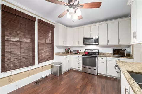 Kitchen - 721 SE 5th St, Ocala, FL 34471 photo 3 of 6