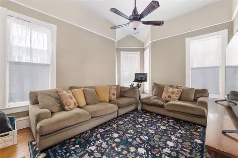 Living - 721 SE 5th St, Ocala, FL 34471 photo 2 of 3