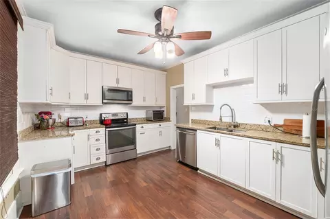 Kitchen - 721 SE 5th St, Ocala, FL 34471 photo 1 of 6