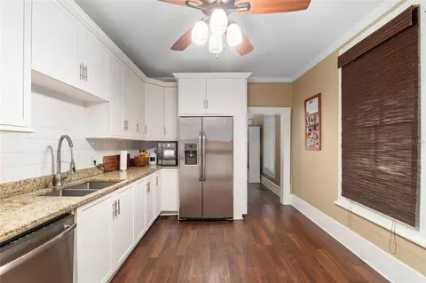 Kitchen - 721 SE 5th St, Ocala, FL 34471 photo 6 of 6
