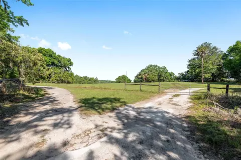 6405 NW 165th St, Reddick, FL 32686 photo 4