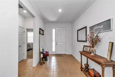 Entry Way - 10019 SW 96th St, Ocala, FL 34481 photo 2 of 4