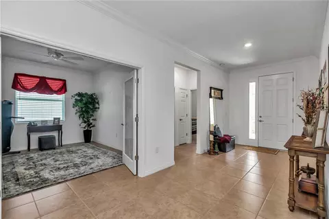 Entry Way - 10019 SW 96th St, Ocala, FL 34481 photo 4 of 4