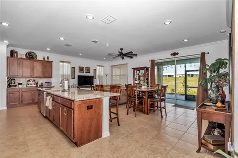 Kitchen - 10019 SW 96th St, Ocala, FL 34481 photo 4 of 4