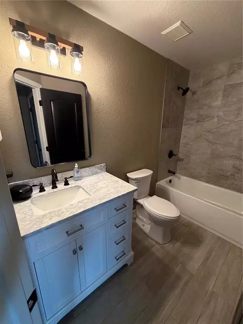 Bath - 42 Sunrise Dr, Ocala, FL 34472 photo 6 of 6
