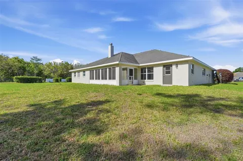 Exterior - 42 Sunrise Dr, Ocala, FL 34472 photo 4 of 11