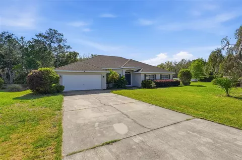 Exterior - 42 Sunrise Dr, Ocala, FL 34472 photo 7 of 11