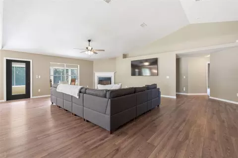 Living - 42 Sunrise Dr, Ocala, FL 34472 photo 2 of 7