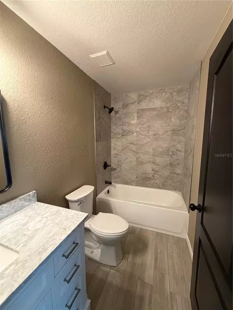 Bath - 42 Sunrise Dr, Ocala, FL 34472 photo 4 of 6