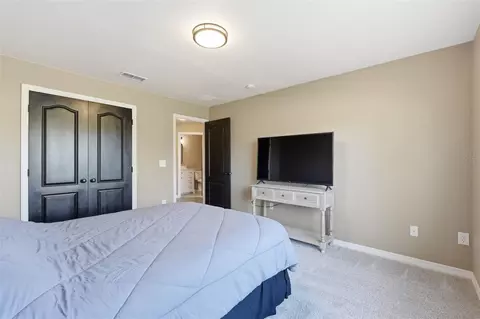 Bedroom - 42 Sunrise Dr, Ocala, FL 34472 photo 2 of 10