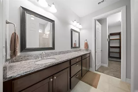 Bath - 9637 SW 63rd Loop, Ocala, FL 34481 photo 1 of 4