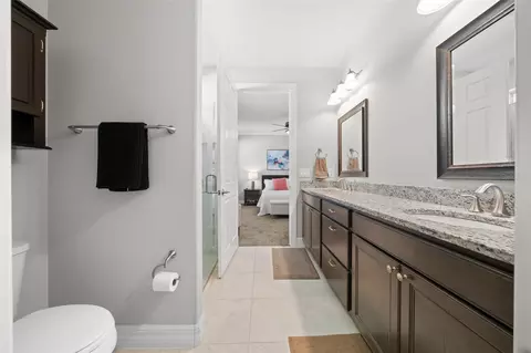 Bath - 9637 SW 63rd Loop, Ocala, FL 34481 photo 2 of 4