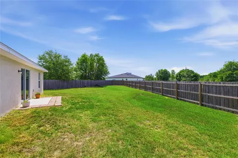 Exterior - 6 Laurel Pass Ct, Ocala, FL 34480 photo 2 of 7