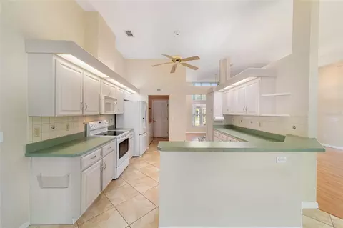 Kitchen - 6541 SW 111th Loop, Ocala, FL 34476 photo 5 of 5