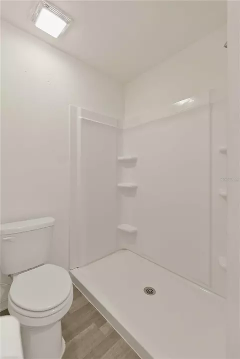 Bath - 260 Emerald Rd, Ocala, FL 34472 photo 1 of 2