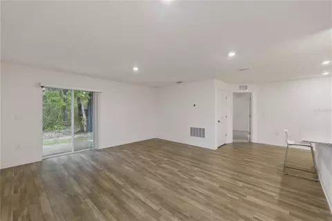 Living - 260 Emerald Rd, Ocala, FL 34472 photo 4 of 4