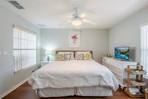 Bedroom - 8037 SW 81st Loop, Ocala, FL 34476 photo 2 of 10