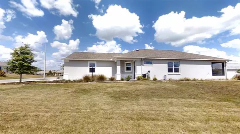 Exterior - 7935 SW 89th Ter, Ocala, FL 34481 photo 5 of 11