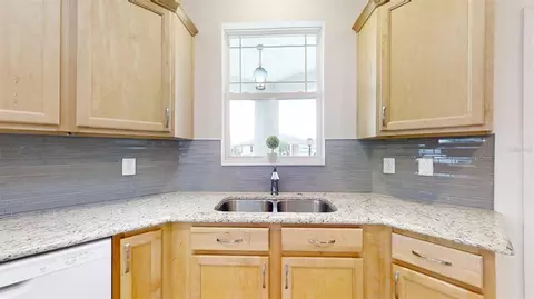 Kitchen - 7935 SW 89th Ter, Ocala, FL 34481 photo 5 of 7