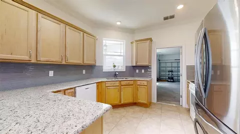Kitchen - 7935 SW 89th Ter, Ocala, FL 34481 photo 3 of 7