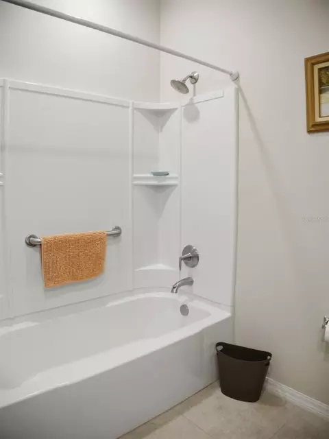 Bath - 7903 SW 87th Loop, Ocala, FL 34476 photo 1 of 8