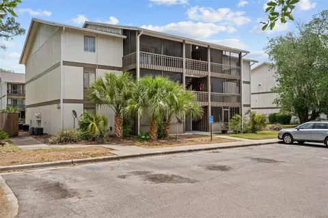 6519 W Newberry Rd #1111, Gainesville, FL 32605