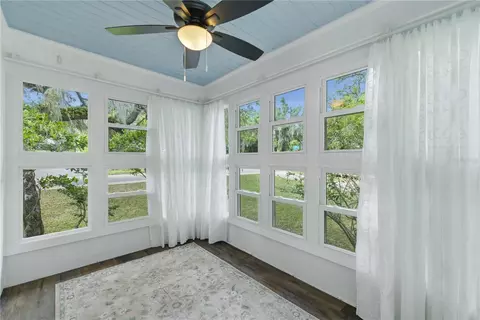 Exterior - 923 NE 2nd St, Ocala, FL 34470 photo 3 of 9