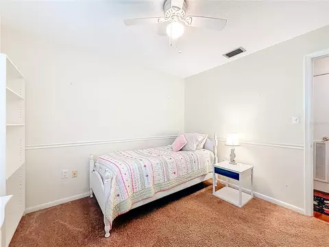 Bedroom - 3301 SE 34th St, Ocala, FL 34471 photo 5 of 9