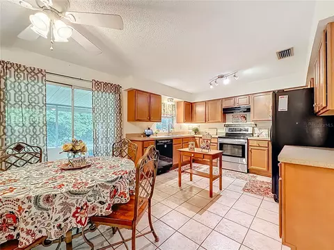 Kitchen - 3301 SE 34th St, Ocala, FL 34471 photo 1 of 6