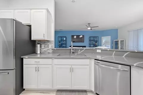 Kitchen - 4909 SW 107 Loop, Ocala, FL 34476 photo 3 of 4