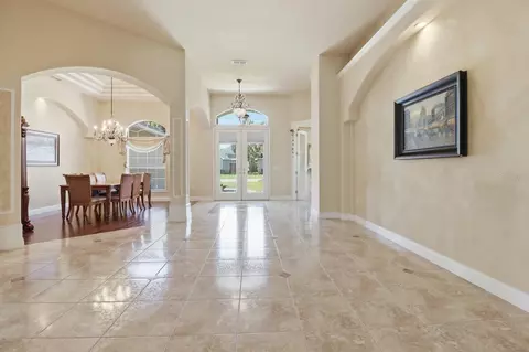 Entry Way - 2125 SE 25th Loop, Ocala, FL 34471 photo 4 of 7