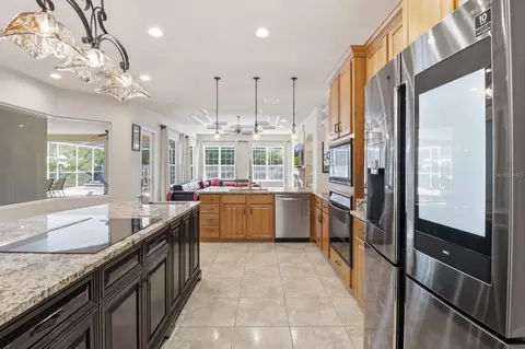 Kitchen - 2125 SE 25th Loop, Ocala, FL 34471 photo 4 of 7