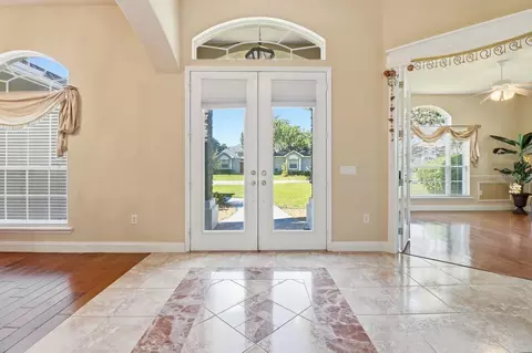 Entry Way - 2125 SE 25th Loop, Ocala, FL 34471 photo 2 of 7