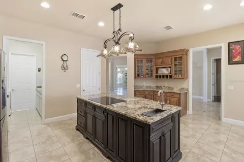 Kitchen - 2125 SE 25th Loop, Ocala, FL 34471 photo 6 of 7