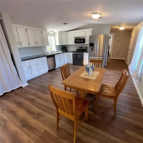8771 NE 107th Ct, Bronson, FL 32621 photo 5
