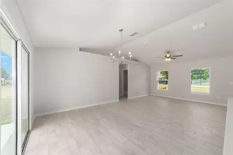 Living - 7 Pine Trace Ter, Ocala, FL 34472 photo 7 of 9